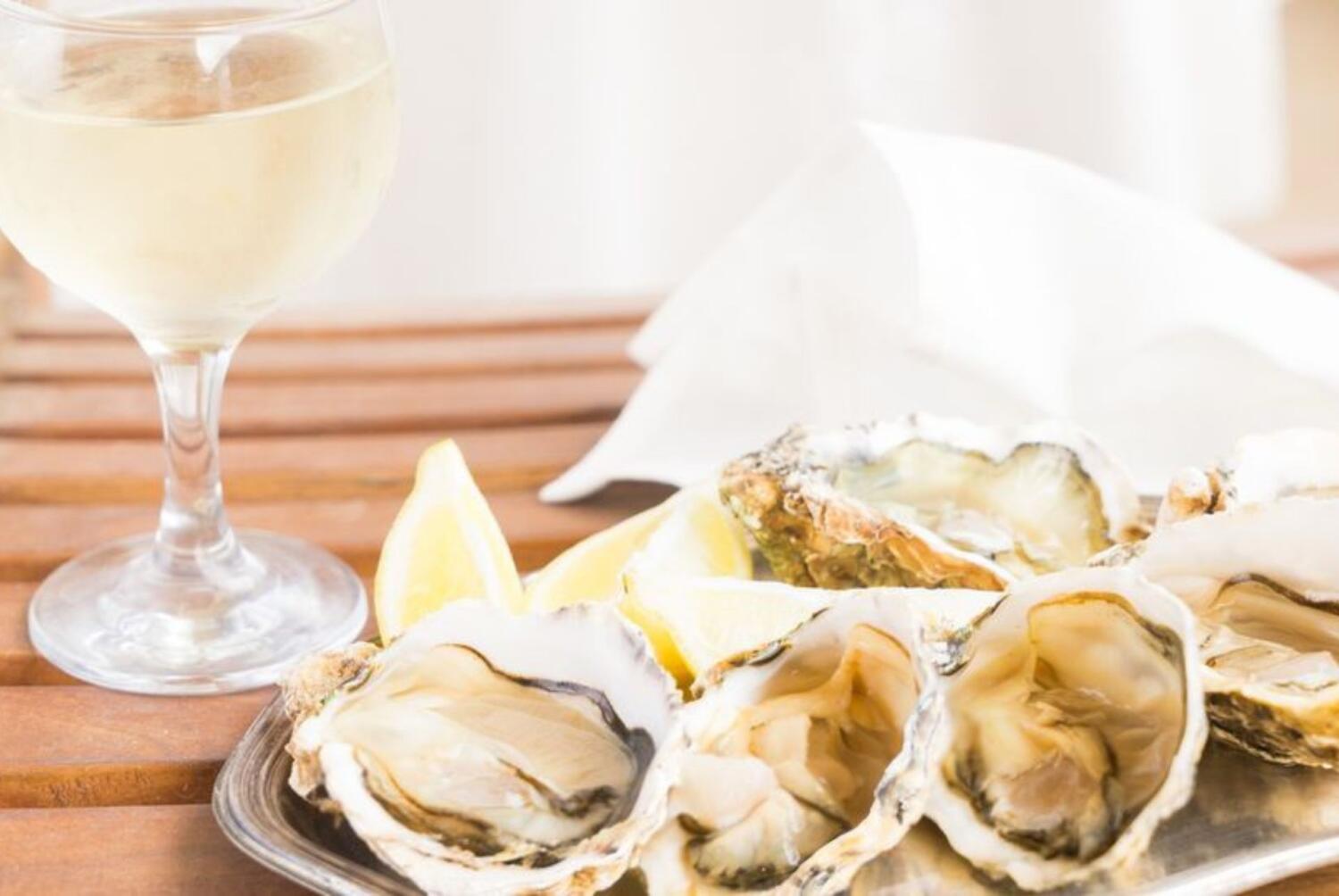 Apéritif de fin d’année & caveau-bar à huîtres  – Cave J-D Coeytaux