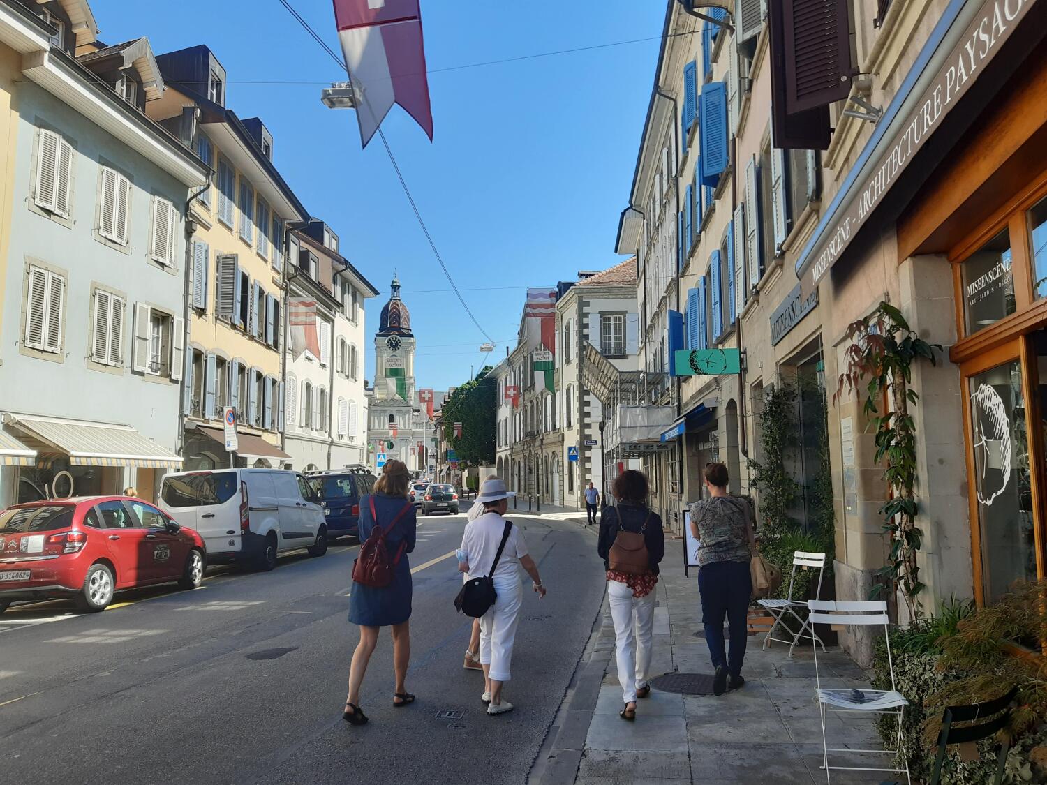 Private Tours (auf Anfrage)