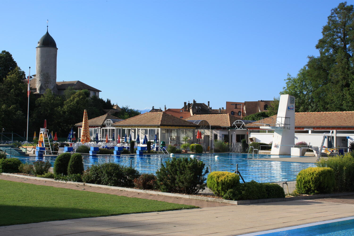 Aubonne swimming pool